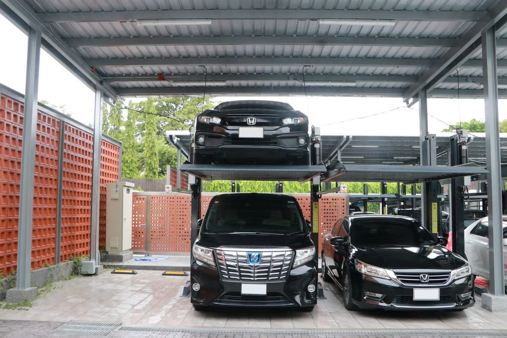 ลิฟท์จอดรถ2ชั้น มุมมองด้านหน้า
